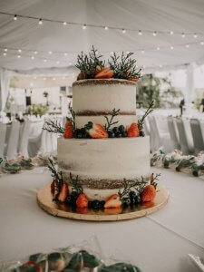 Unusual Wedding Cake Flavors To Consider